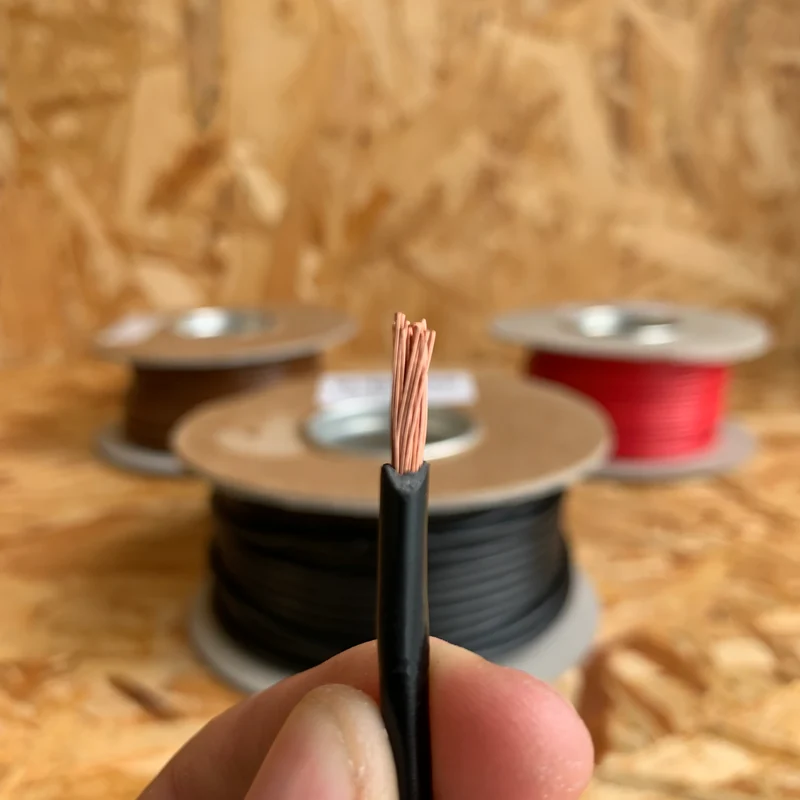 Cable automático monofásico de 3 mm² / carrete de 30 metros
