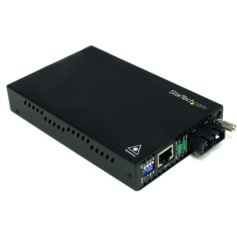 Convertidor de Medios StarTech.com StarTech 10/100 Mbps Single Mode Fiber Media Converter SC
