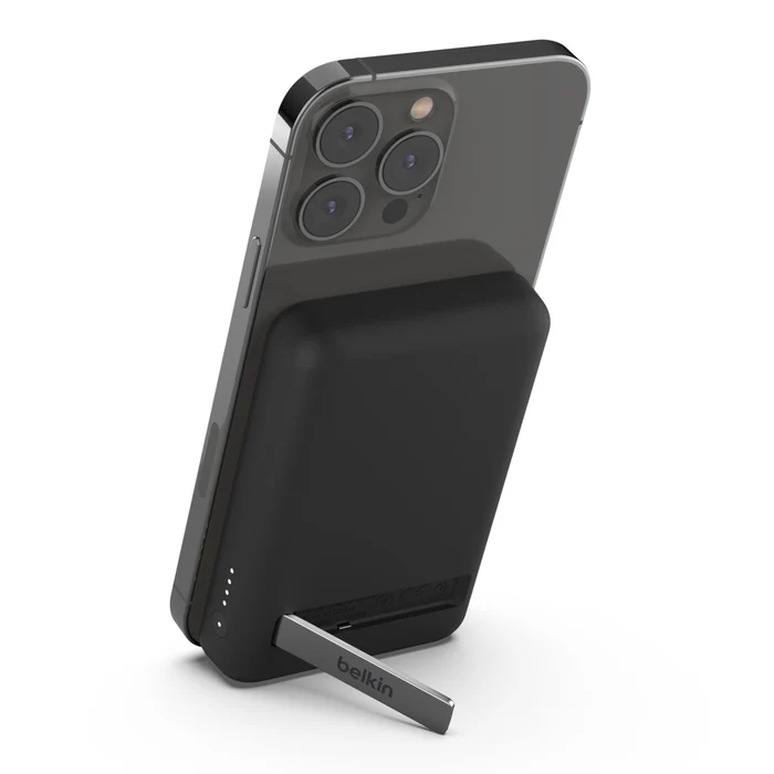 Batería externa inalámbrica y magnética con soporte 5.000 mAh BoostCharge de Belkin - Negro