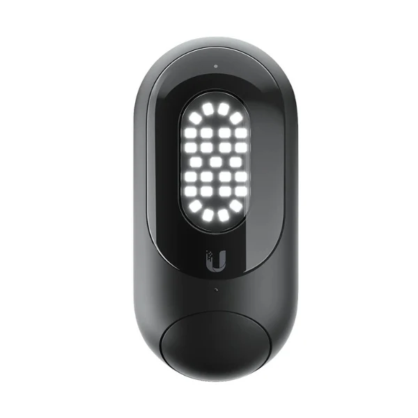 Cámara de Seguridad Ubiquiti Protect Floodlight Outdoor Motion-Activated LED Light; 550 Lumens; Weatherproof IPX5; PoE-Powered