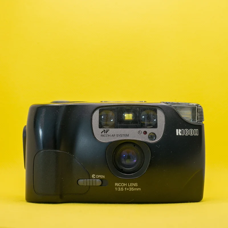 Ricoh FF-9S - Cámara Analógica Compacta de 35mm Vintage